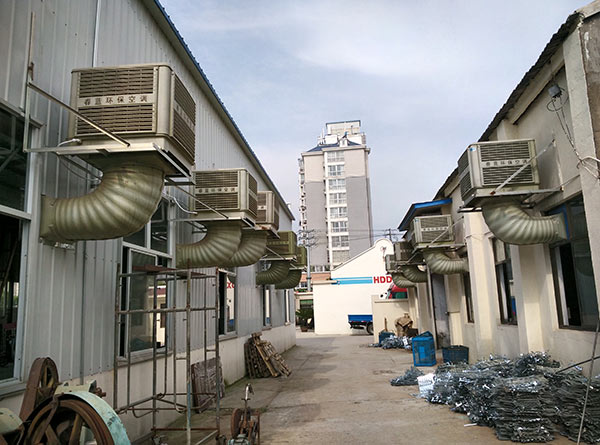 ���L�C���b����